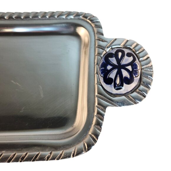 Decorative Aluminum Serving Tray With Hand-Painted Ceramic Talavar Handle Accent - Picture 10 of 11